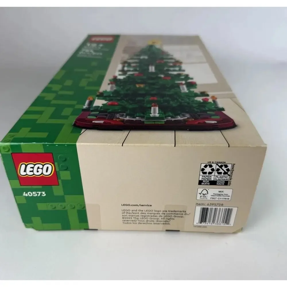 NEW in Box Sealed LEGO Christmas Tree 40573 Building Kit 784 Pieces Ages 12+